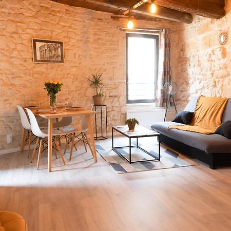 Immeuble 3 Apparts Centre Historique St Gilles Maisoncarreeconciergerie Сан-Жил Екстериор снимка