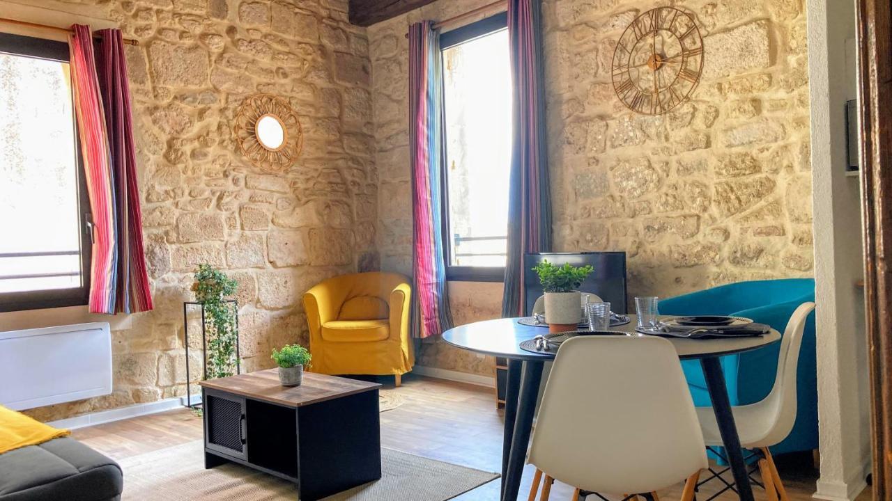 Immeuble 3 Apparts Centre Historique St Gilles Maisoncarreeconciergerie Сан-Жил Екстериор снимка