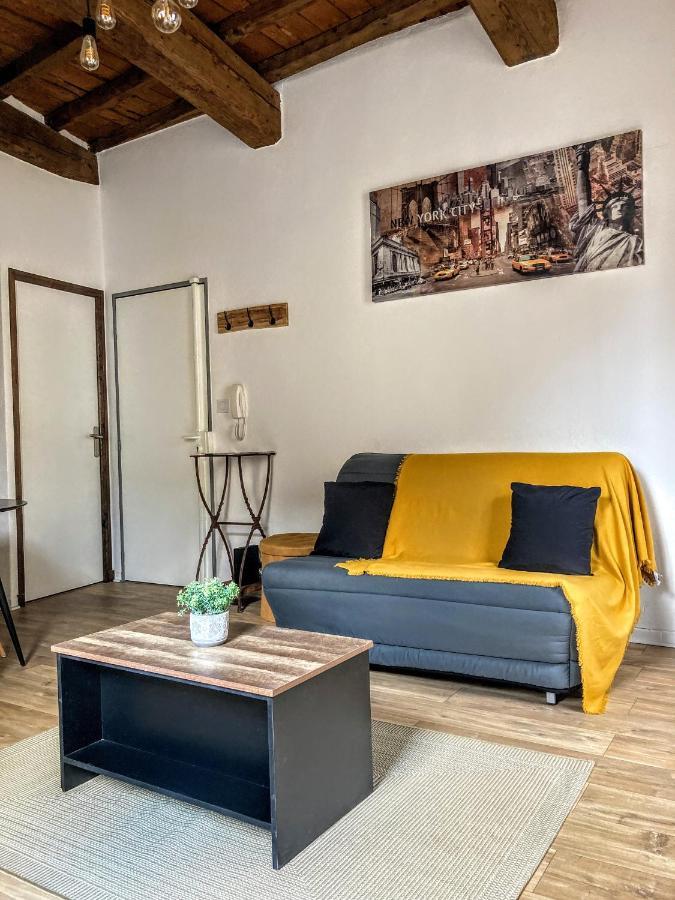 Immeuble 3 Apparts Centre Historique St Gilles Maisoncarreeconciergerie Сан-Жил Екстериор снимка
