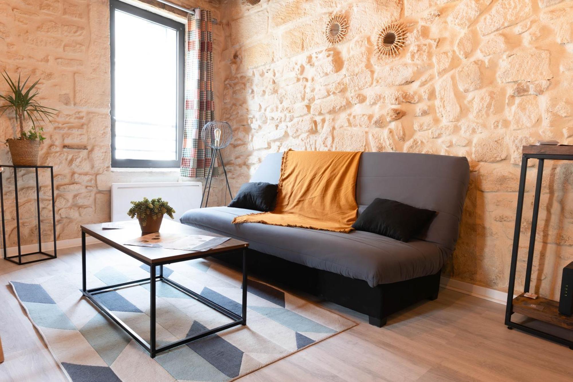 Immeuble 3 Apparts Centre Historique St Gilles Maisoncarreeconciergerie Сан-Жил Екстериор снимка