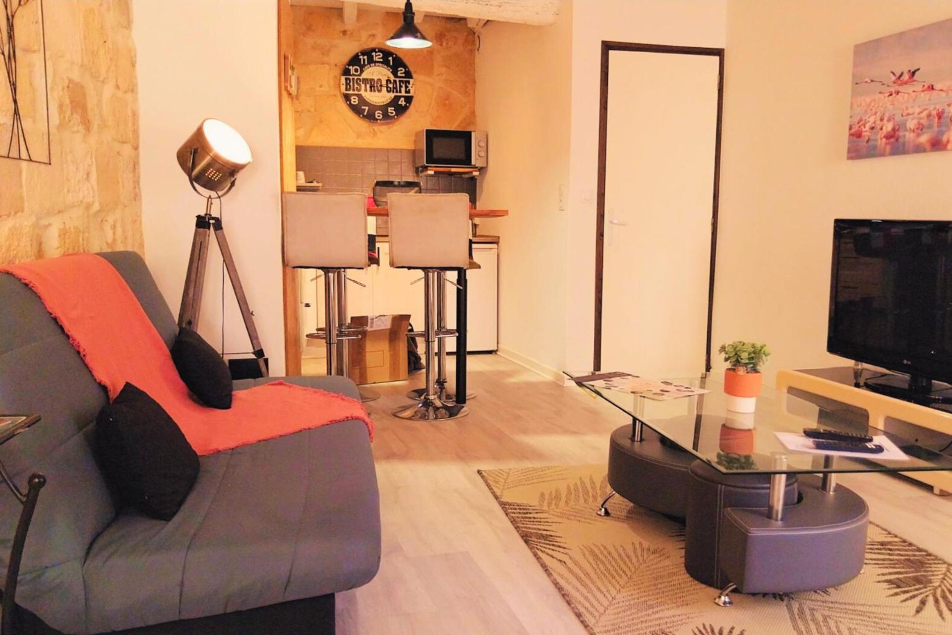 Immeuble 3 Apparts Centre Historique St Gilles Maisoncarreeconciergerie Сан-Жил Екстериор снимка